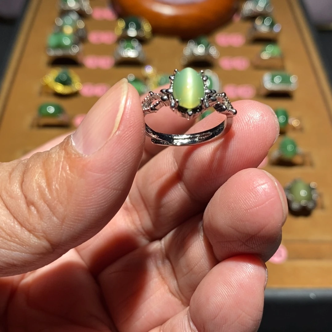 唐***非和田玉未镶嵌戒指