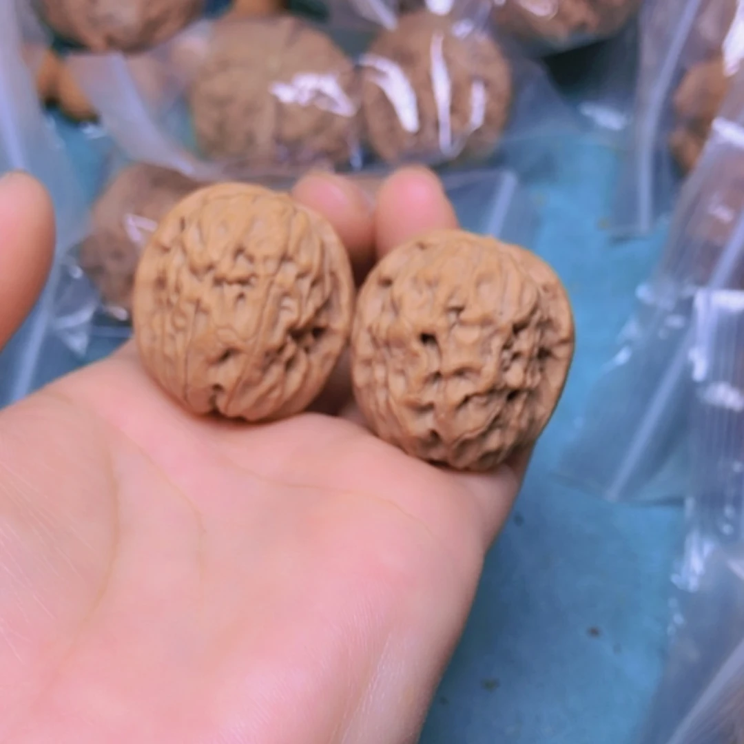 【闪购商品】把件核桃31甲骨纹修尖