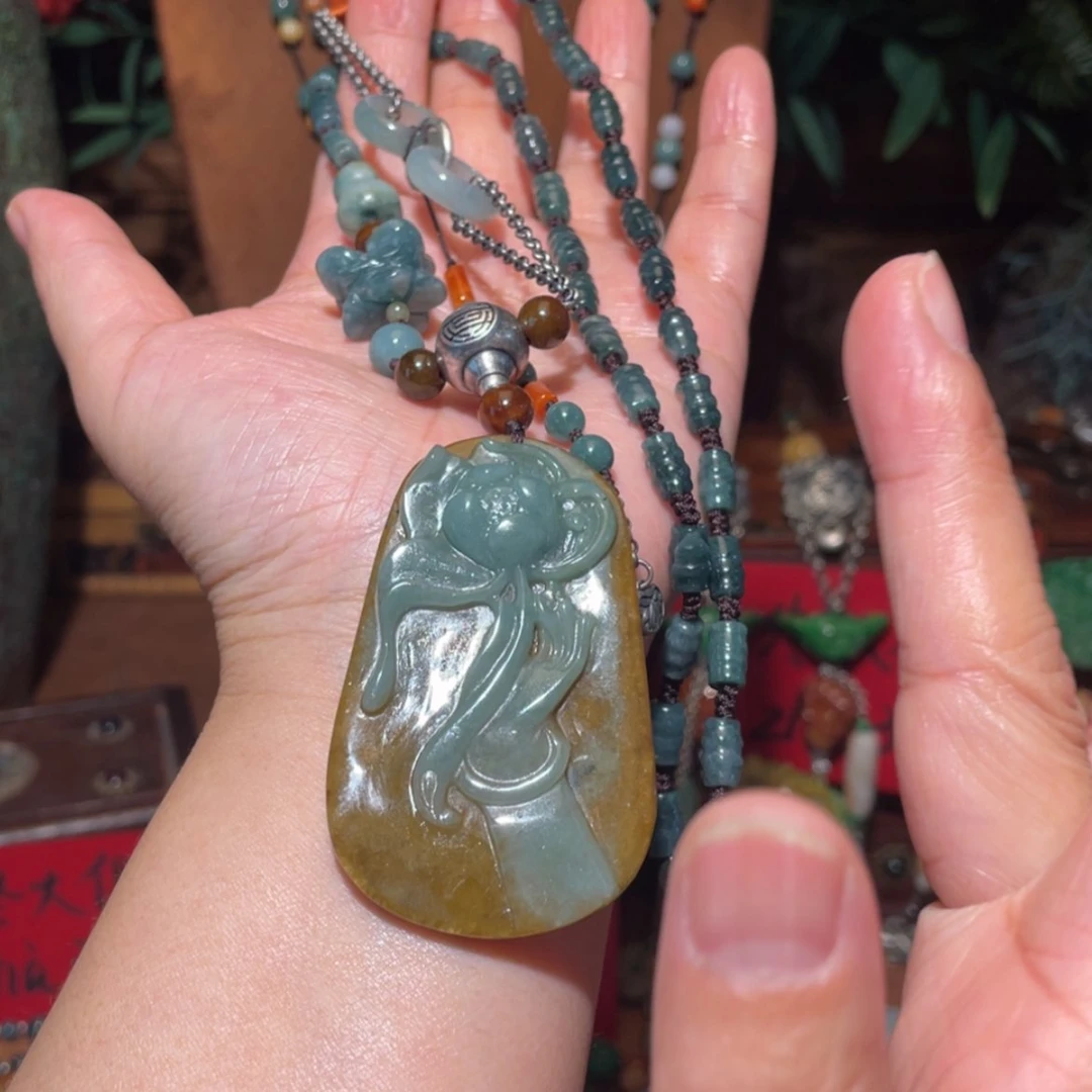 【闪购商品】颈饰未镶嵌翡翠