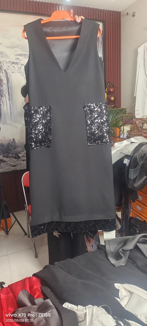 静奢风v领连衣裙黑色长裙连衣裙美背针织圆领加绒无袖保暖