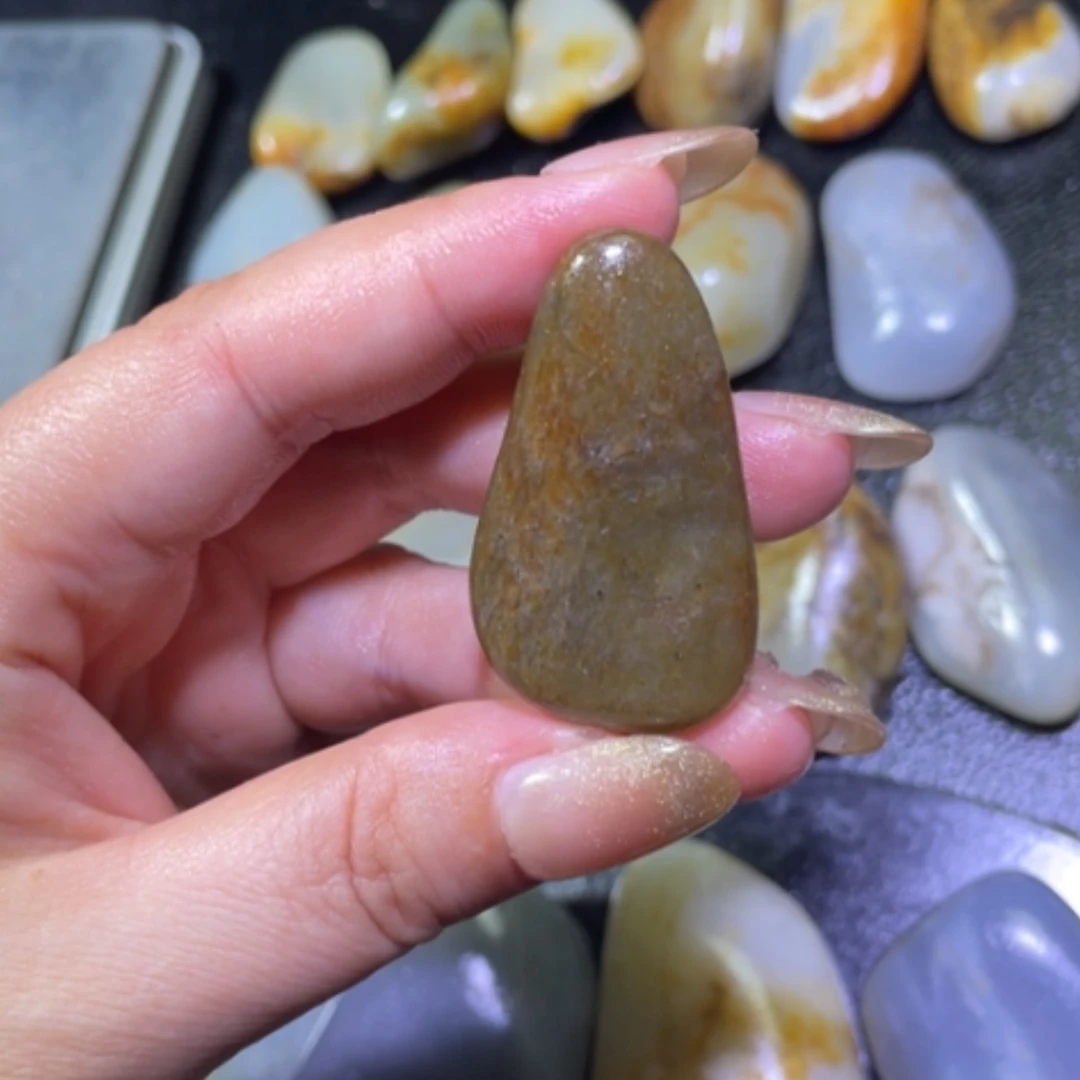 【闪购商品】颈饰未镶嵌和田玉