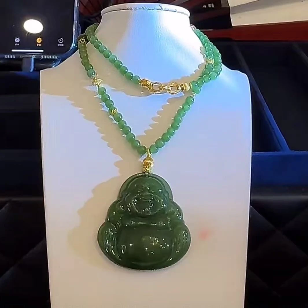 壹屿珠宝     930020    和田玉传世级佛公颈饰