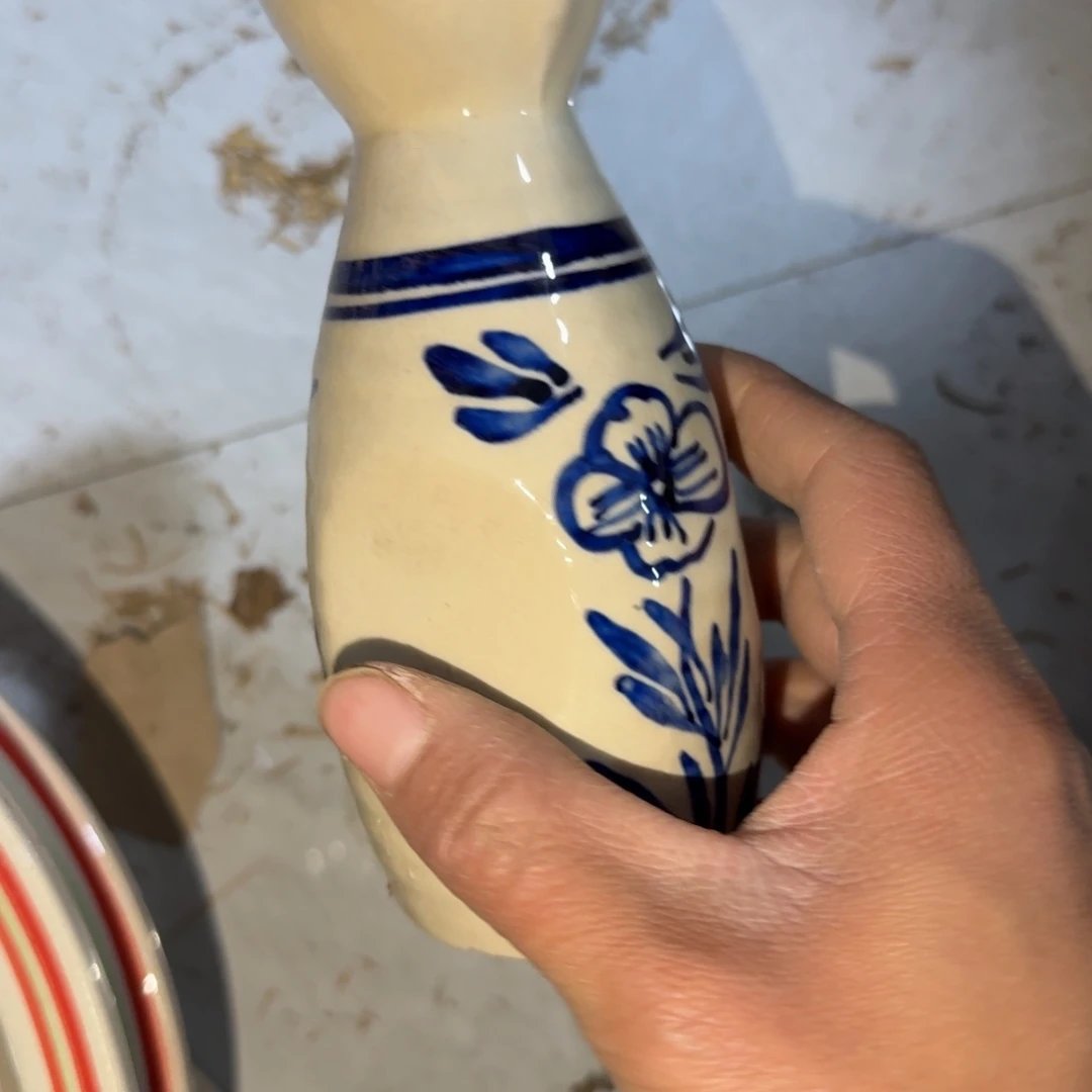 茶盏在这里可以看出来有个