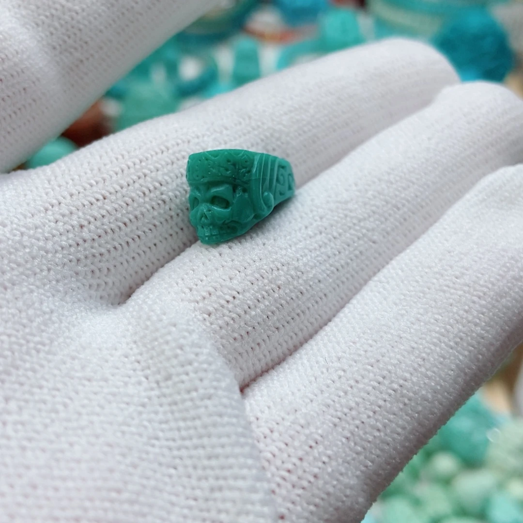 绿松石未镶嵌骷髅