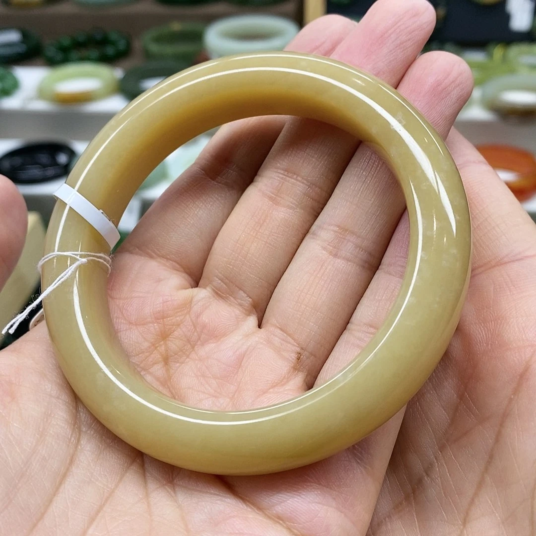 【闪购商品】未镶嵌手镯和田玉（糖玉）和田玉63