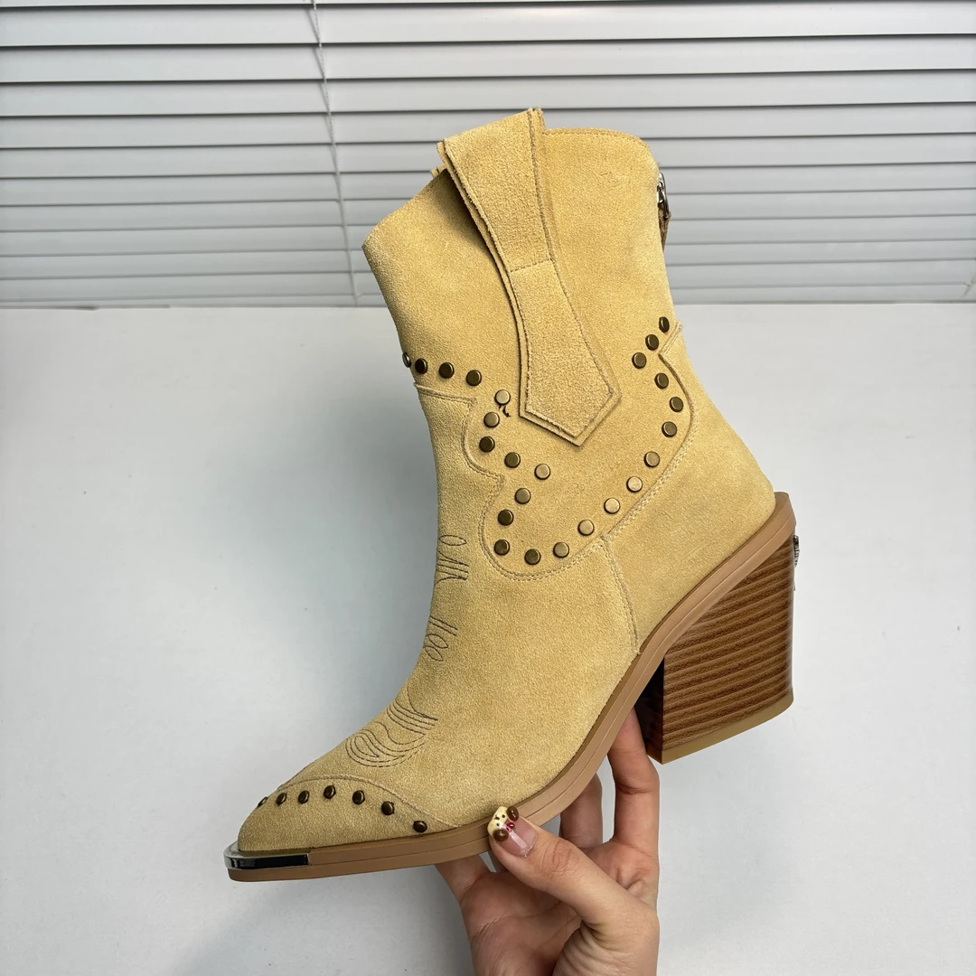 MUMANI/牧玛尼短靴女真皮欧美复古尖头铆钉短筒粗跟切尔西靴QD688