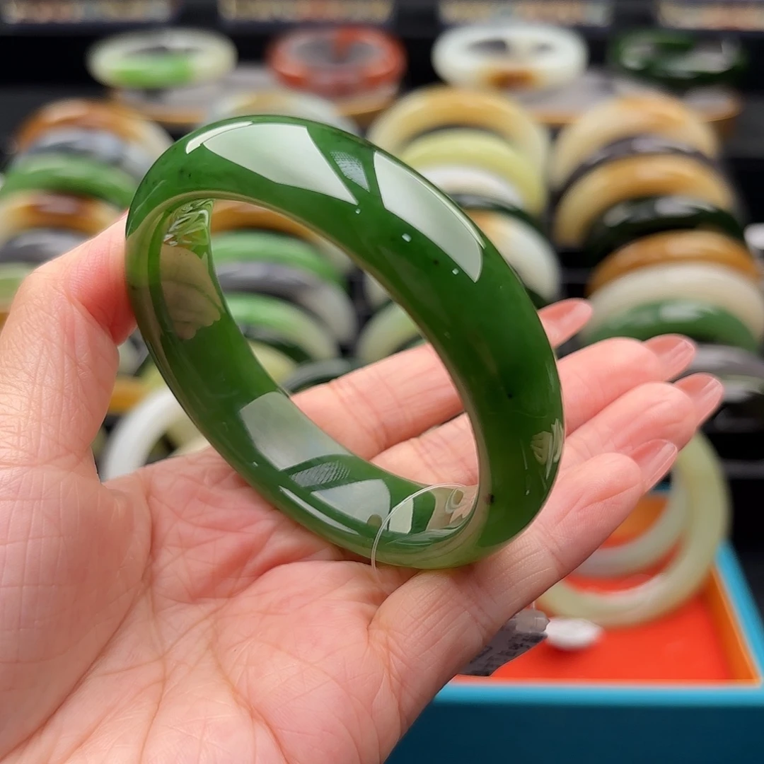 和田玉未镶嵌手镯宽版啤酒瓶色56.3