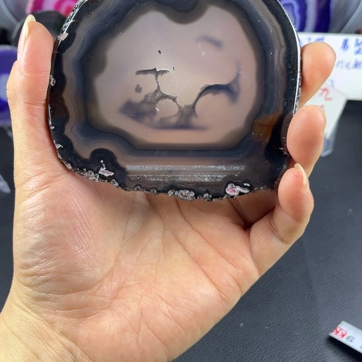 石***爱玛瑙/玉髓未镶嵌摆件