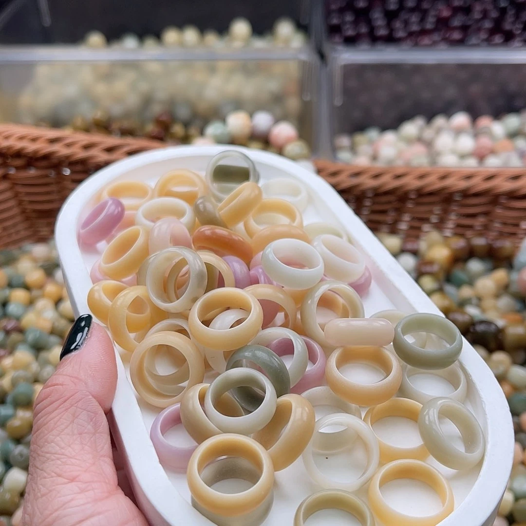 白玉菩提吊坠Z/12mm/10颗微瑕