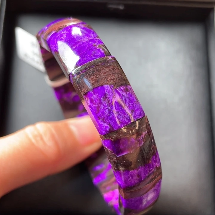 未镶嵌苏纪石（舒俱来）手牌
