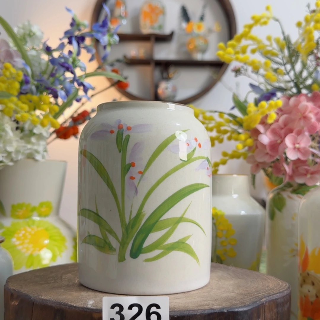 摆件景德镇陶瓷手绘小花瓶摆件无孔