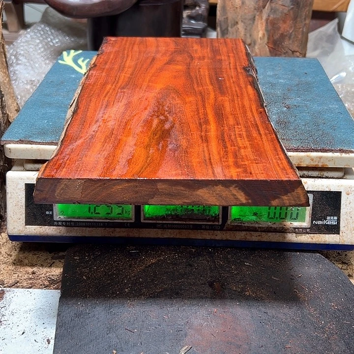 檀香紫檀（小叶紫檀）老***哥
