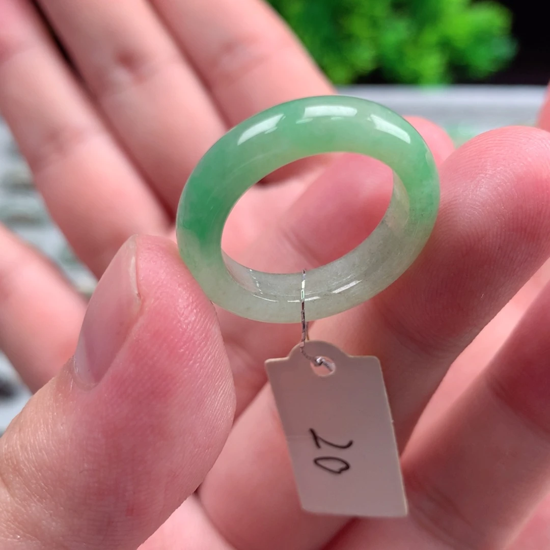 未镶嵌戒指翡翠天然