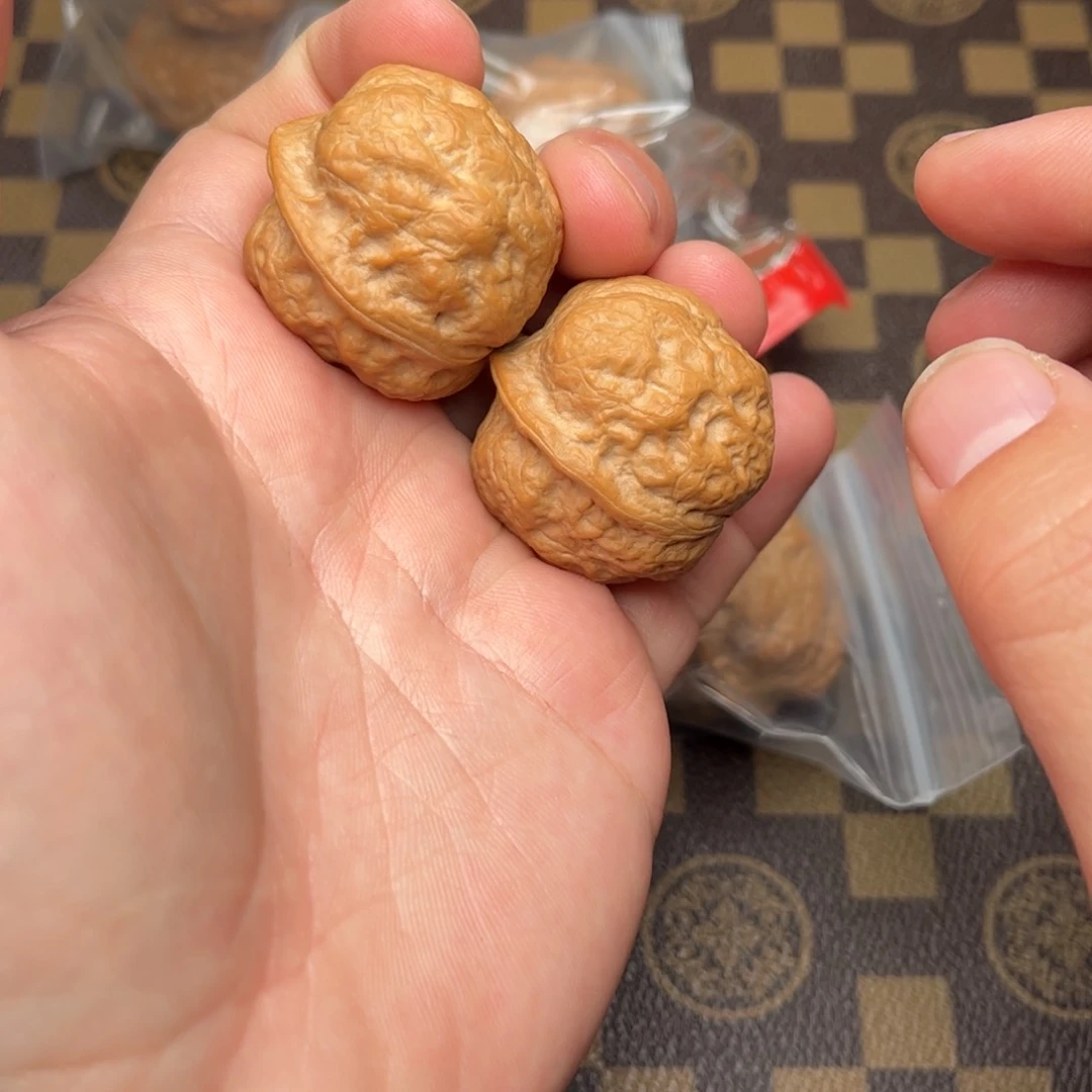 文玩核桃把件51000000000