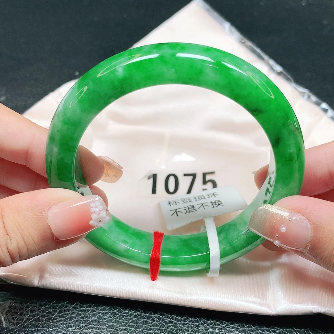 未镶嵌手镯翡翠正圈
