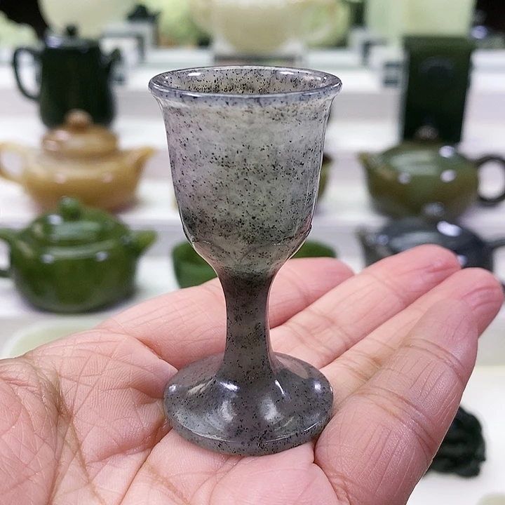 未镶嵌和田玉挂件茅台杯