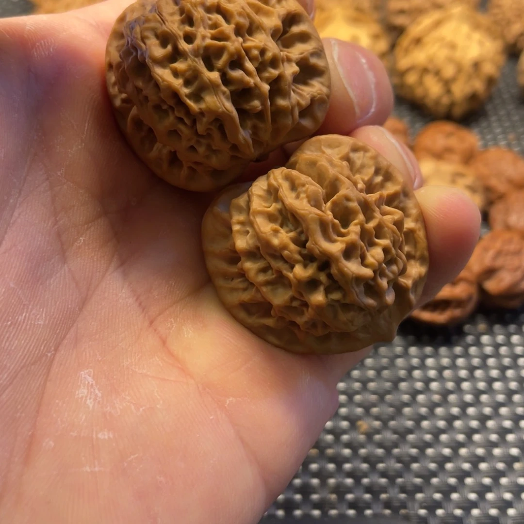 秦岭小王文玩核桃