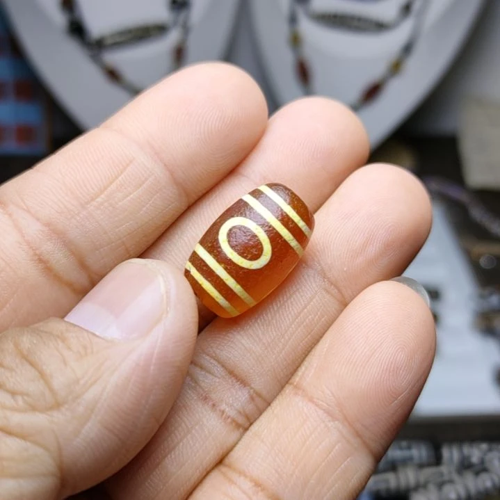 玛瑙/玉髓颈饰未镶嵌M****记