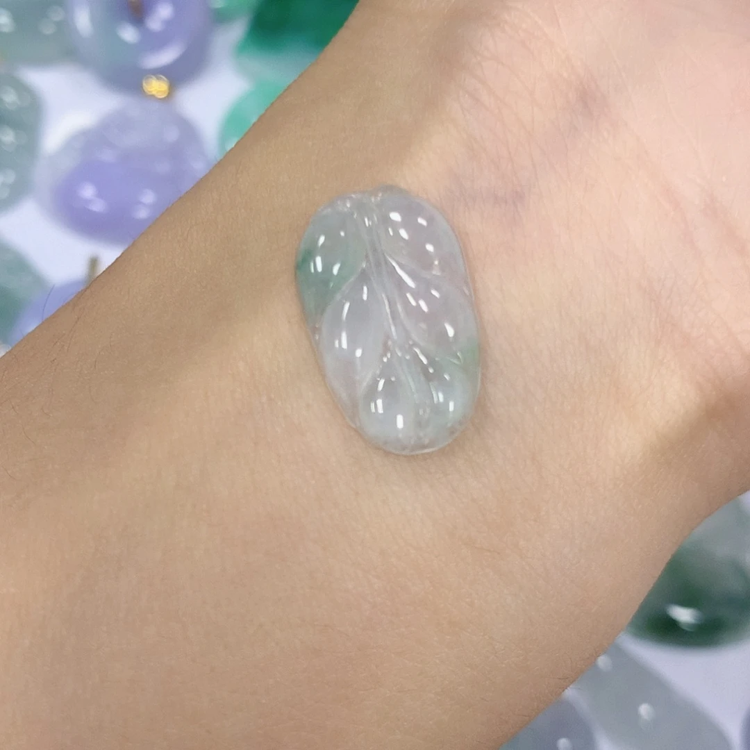 颈饰未镶嵌翡翠天然缅甸a货翡翠百元以上九米证书费自理