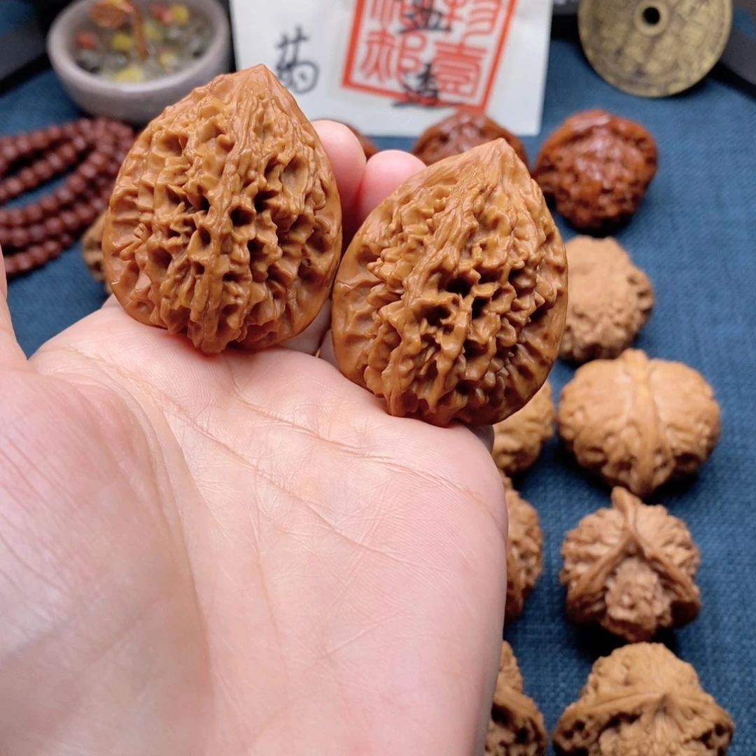 桃核吊坠末*龙纹金刚37