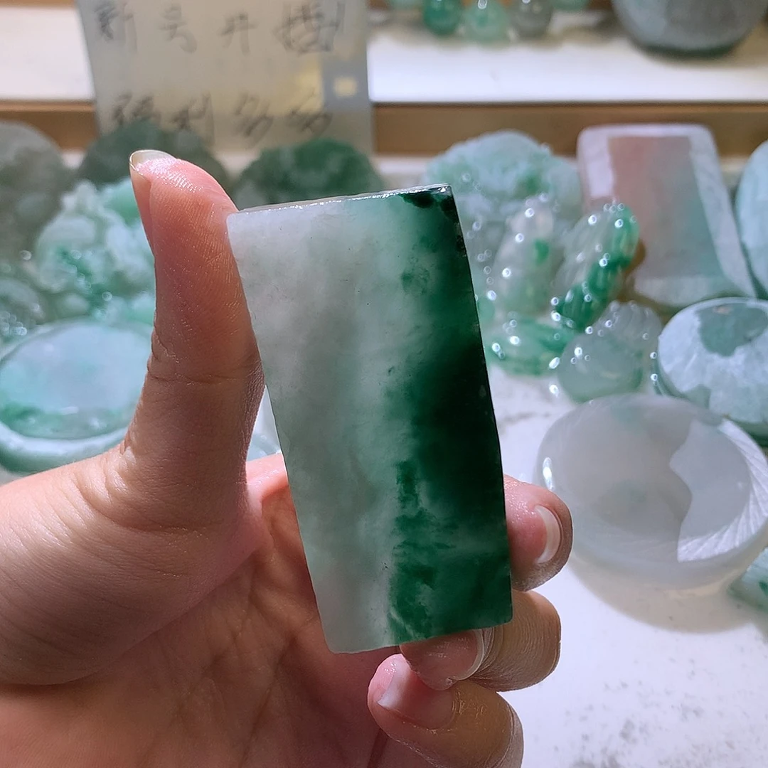 石英质玉未镶嵌珠宝半成品