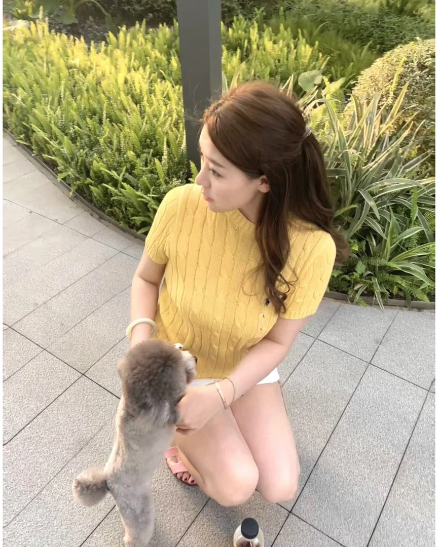 ManLing-L151.1圆领小马刺绣针织短袖