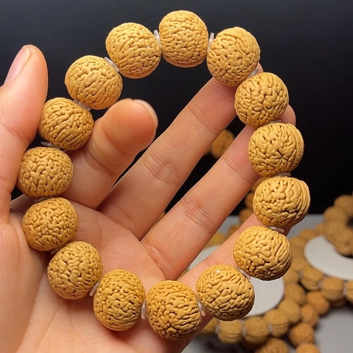 大***站桃核吊坠桃核手串