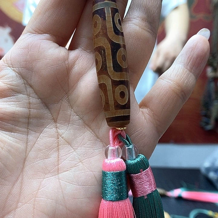 玛瑙/玉髓颈饰合金