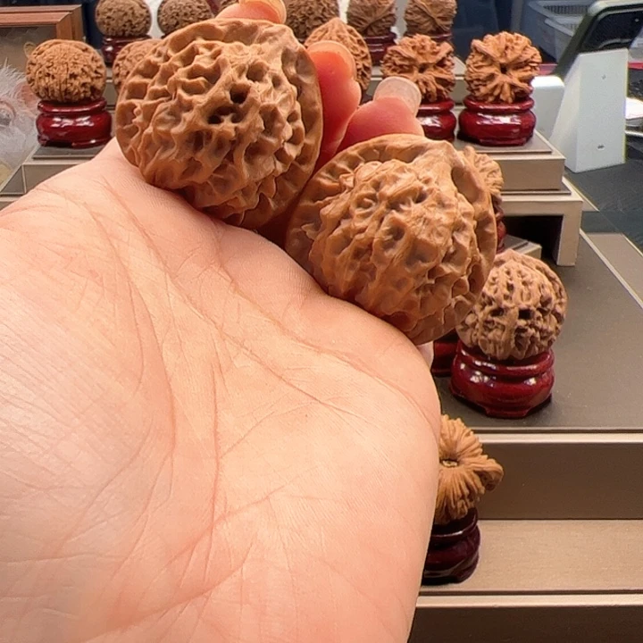 把件文玩核桃35 秦闷 r-004