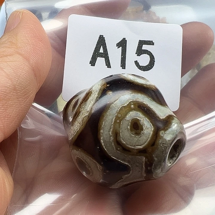 姝***辰玛瑙/玉髓未镶嵌珠子珠子珠子珠子