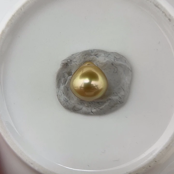 梨***李海水珍珠未镶嵌颈饰11-12mm 金珠 饭团 孔后不退换H8