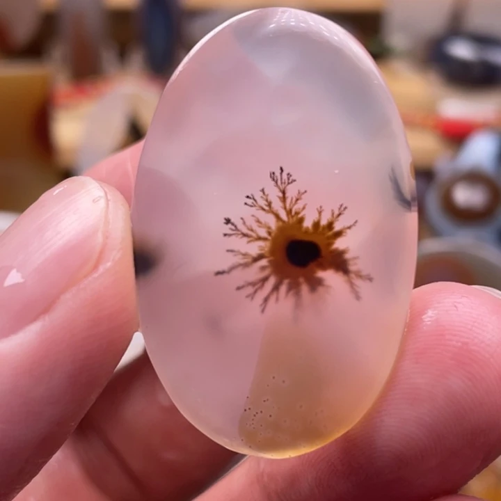 玛瑙/玉髓未镶嵌吊坠(不含链)