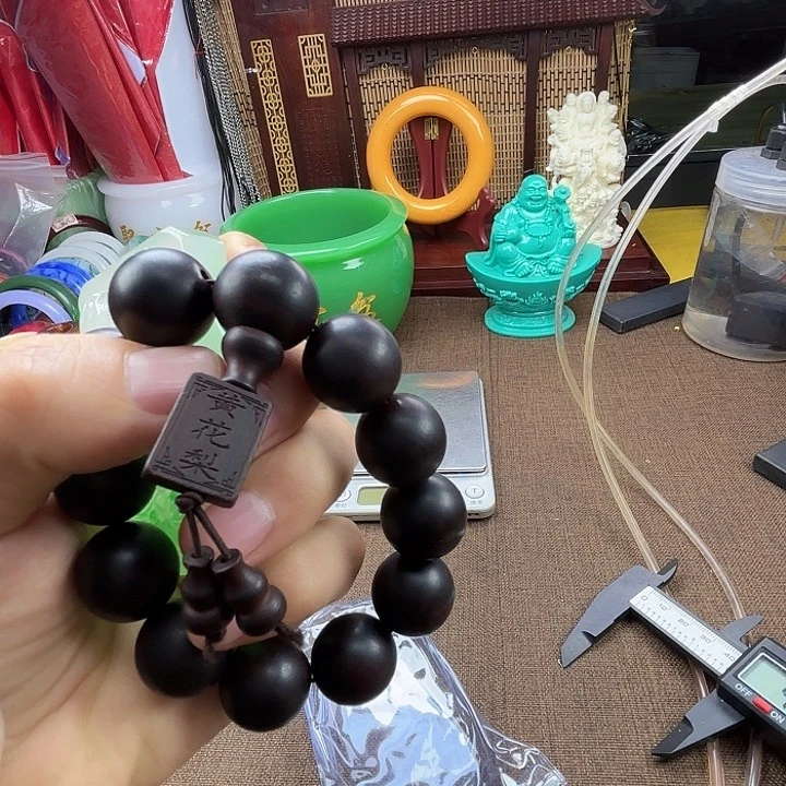 大果紫檀（缅甸花梨）17