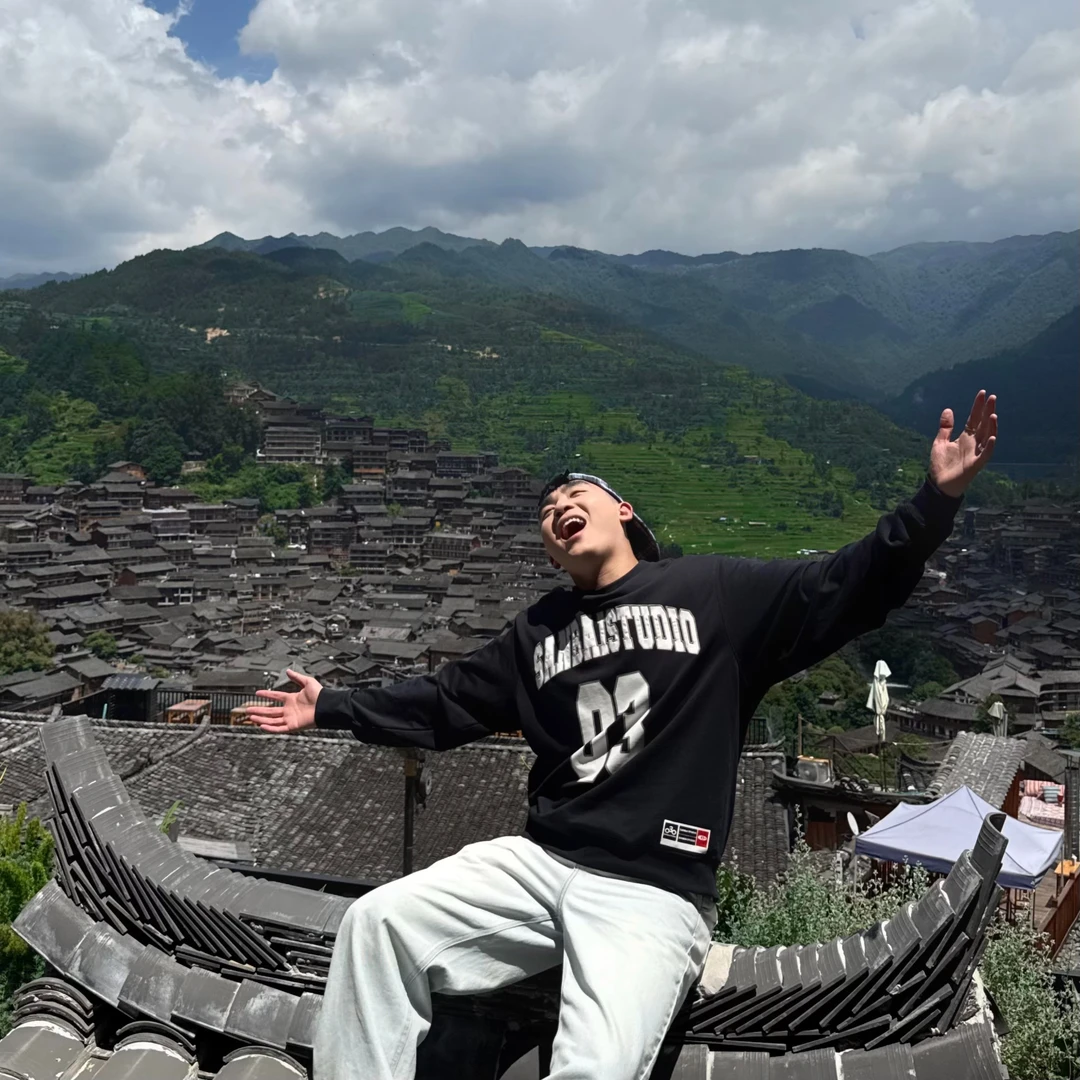 SANBAI 叁佰【03球服】重磅重工艺巴黎深灰色球服卫衣