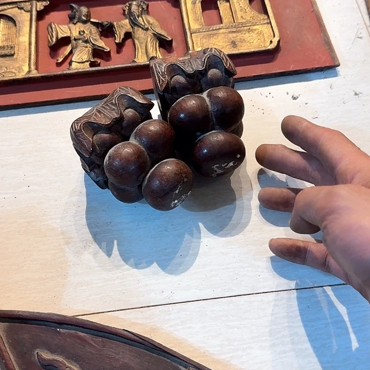 H***K香榧木老木雕的艺术风格