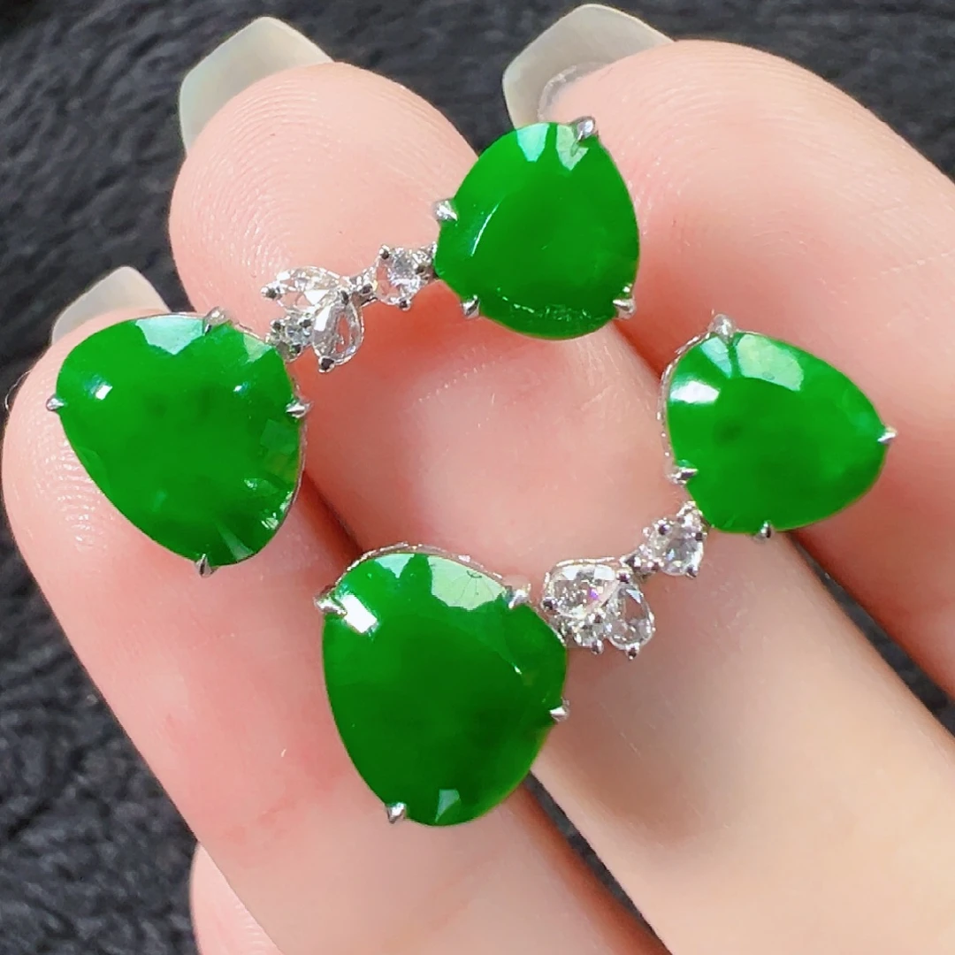 翡翠18K金镶嵌耳饰签收后24小时鉴赏期