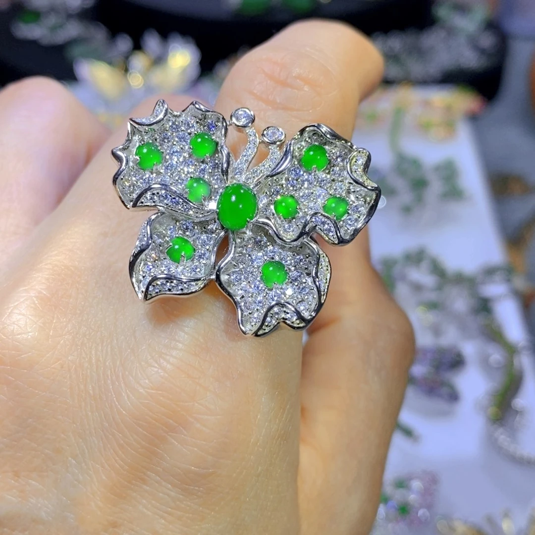 翡翠颈饰银S925镶嵌天然翡翠