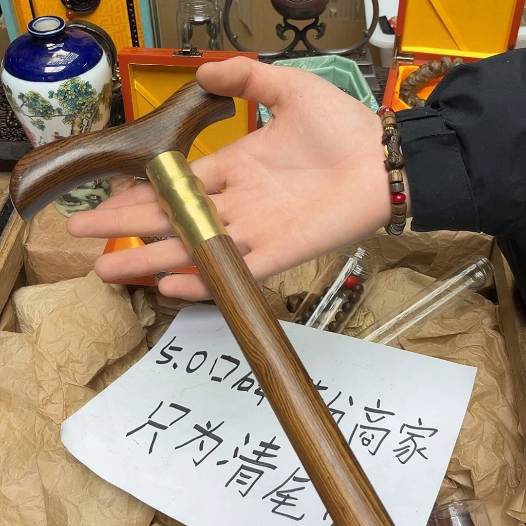 大叶紫檀（黑酸枝木类）