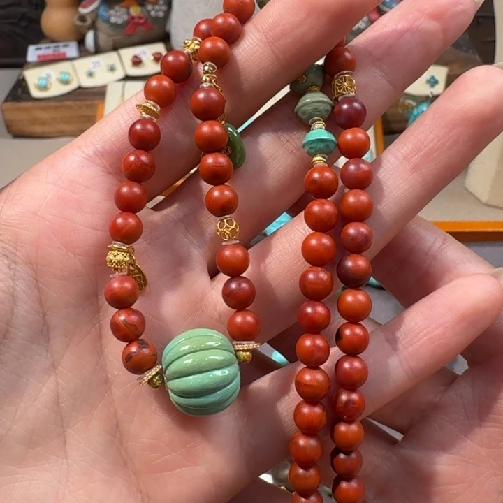 南红玛瑙18K金镶嵌项链