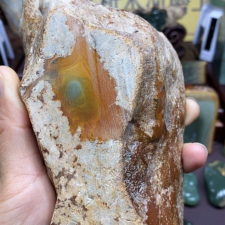 岫岩河磨玉（透闪石质玉）未镶嵌摆件帅*生