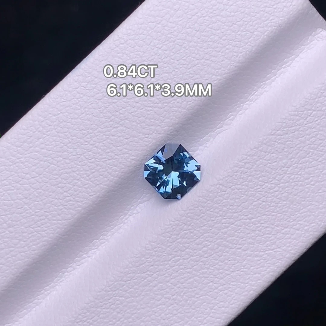 0.84CT天然浓郁圣玛利亚海蓝宝石正方雷迪恩切干净璀璨/GUILD证书