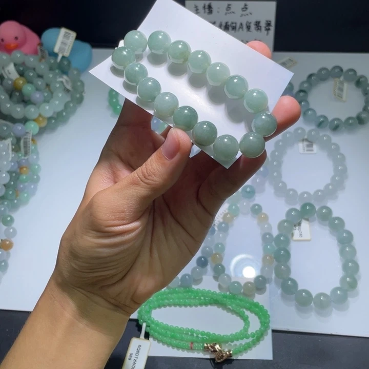 未镶嵌定制翡翠翡翠
