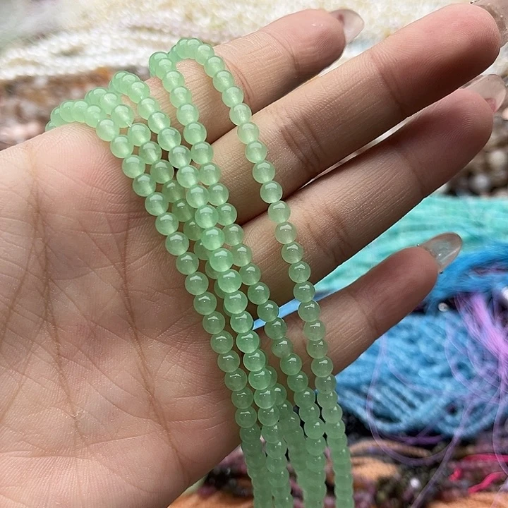 玛瑙/玉髓珠宝半成品未镶嵌一条4mm左右翠玉