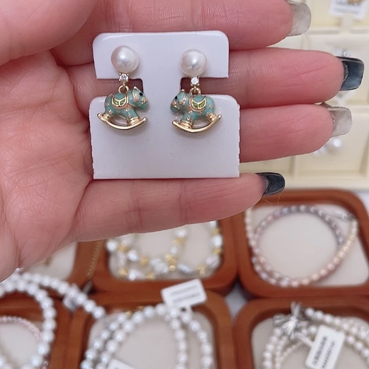 淡水珍珠合金耳饰银针马上有钱耳钉