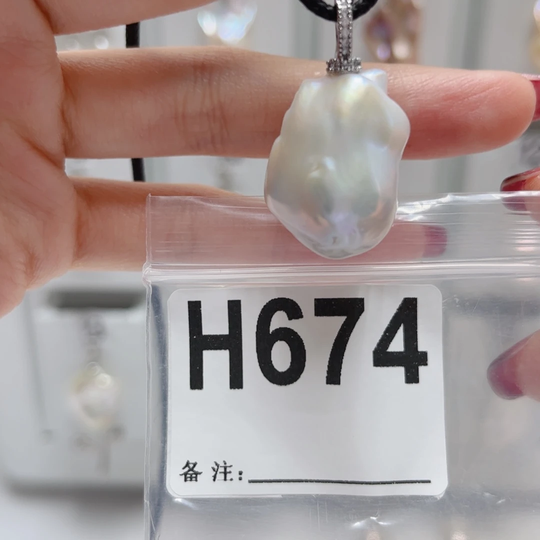 颈饰未镶嵌淡水珍珠