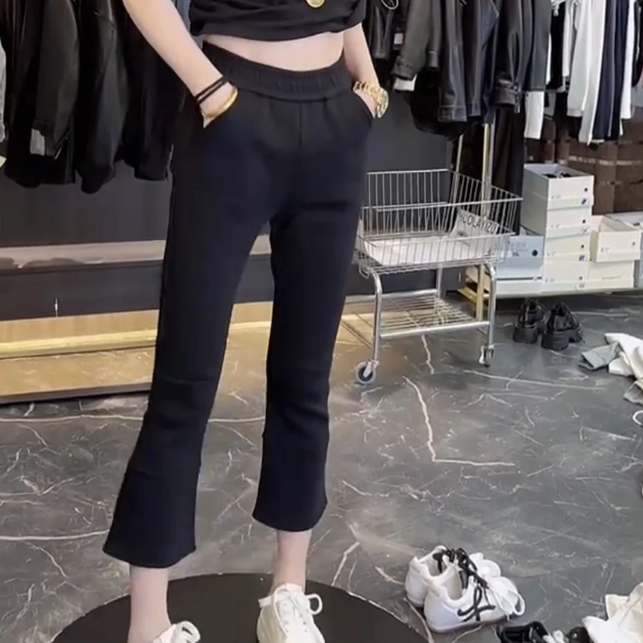 【3320】春季新款时尚女裤后拉链八分微喇裤