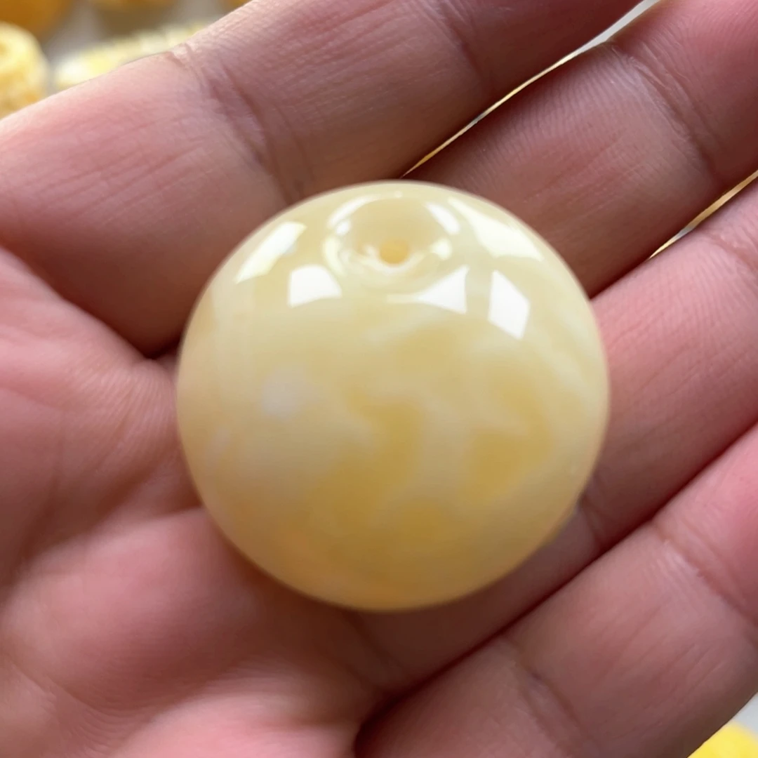 琥珀颈饰未镶嵌吊坠