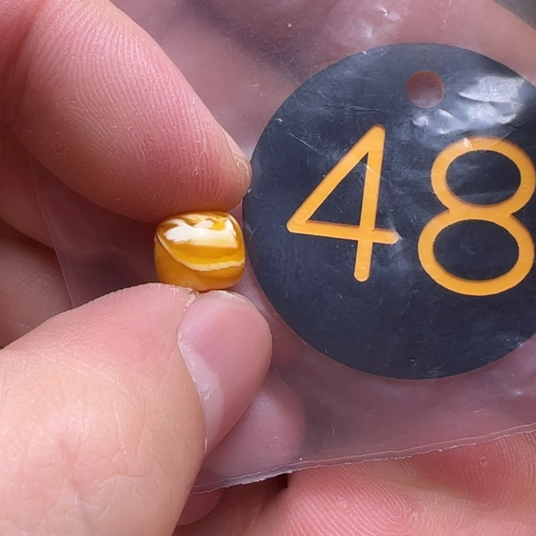 蜜蜡未镶嵌珠宝奇石9.2mm