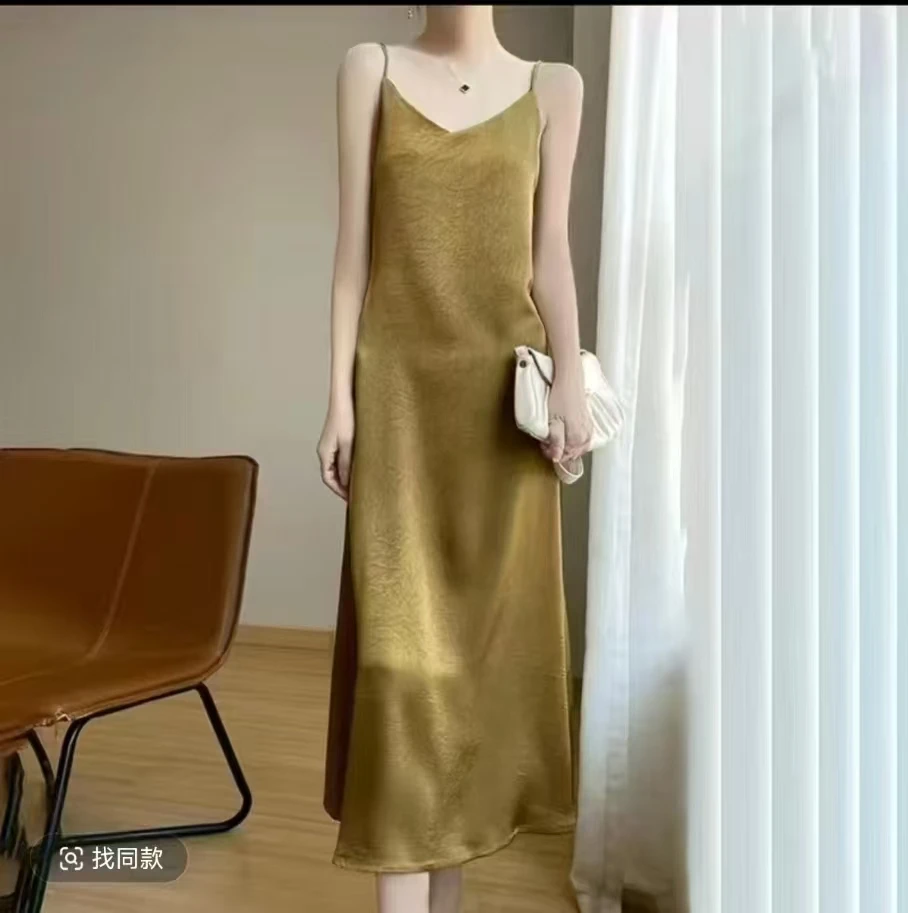 高级感肌理感缎面吊带背心女修身丝滑长裙子光泽垂感提花连衣裙