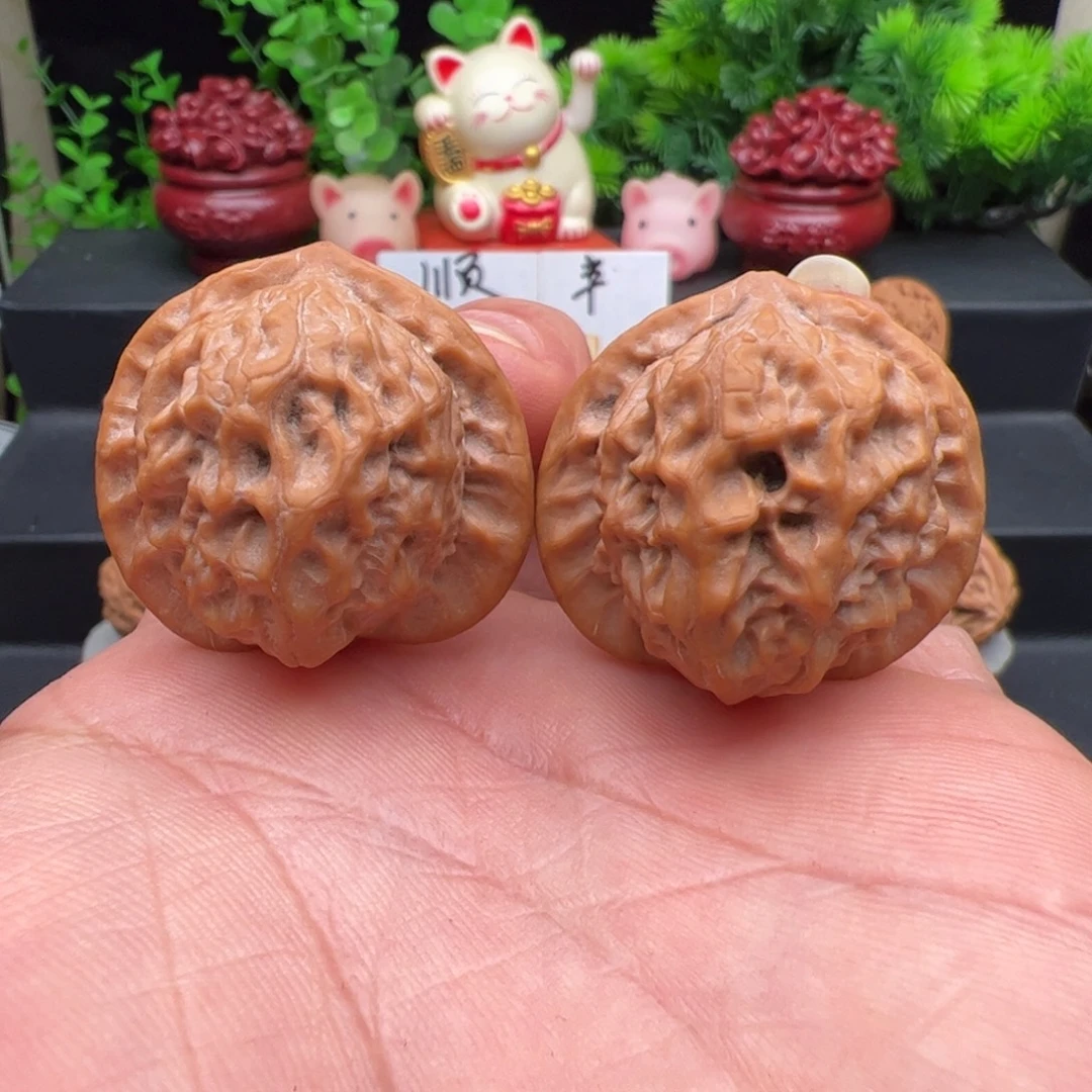 把件文玩核桃正宗兴隆瓷娃娃，尺寸34.5